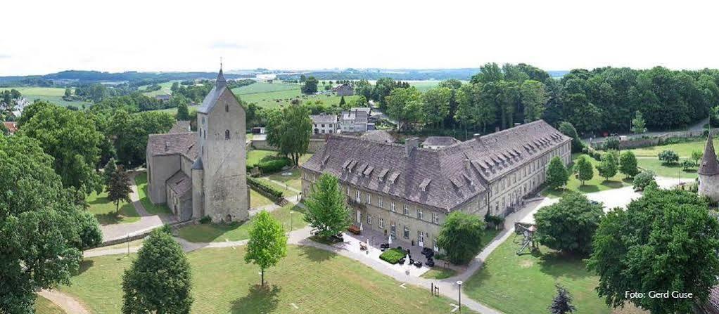 Hotel Schloß Gehrden Gehrden  Exterior foto